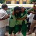 कोडरमा में कस्तूरबा विद्यालय की छात्राओं का भारी प्रदर्शन, कई बेहोश 7 कोडरमा में कस्तूरबा विद्यालय की छात्राओं का भारी प्रदर्शन, कई बेहोश
