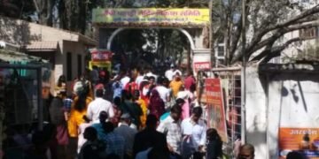 Mahashivratri Ranchi: महाशिवरात्रि पर शिवमय हुआ रांची, पहाड़ी मंदिर में उमड़ा जनसैलाब