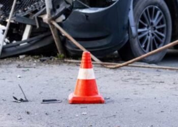 Jharkhand News: कोडरमा में टैंकर ने मचाई तबाही, एक की मौत कई घायल