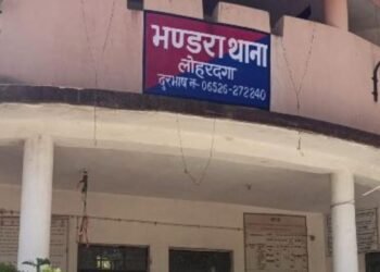 लोहरदगा मेें डबल मर्डर से सनसनी-सनकी बेटे ने मां और पत्नी को उतारा मौत के घाट