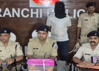 Breaking News: रांची में ‘अग्निवीर’ भर्ती फर्जीवाड़े का भंडाफोड़-मिलिट्री इंटेलिजेंस की सूचना पर शातिर ठग गिरफ्तार