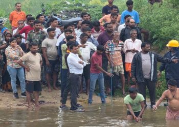 कतरास के झींझीपहाड़ी में तालाब में डूबी बच्ची, आपदा प्रबंधन पर उठे गंभीर सवाल 3 कतरास के झींझीपहाड़ी में तालाब में डूबी बच्ची, आपदा प्रबंधन पर उठे गंभीर सवाल