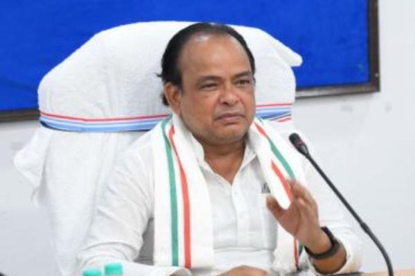 Jharkhand News: स्वास्थ्य मंत्री की पहल-अब झारखंड में ही होगा दिल के छेद का फ्री ऑपरेशन