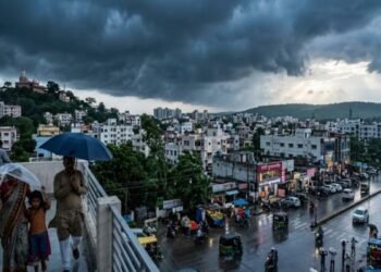 झारखंड का मौसम: झारखंड के कई जिलों में अगले 3 दिन भारी बारिश और वज्रपात का अलर्ट