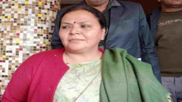 बेटी के निधन से शोकाकुल मंत्री दीपिका पांडेय सिंह से मिले कांग्रेस के वरिष्ठ नेता