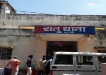 रातू में हाईकोर्ट के अधिवक्ता पर फायरिंग मामले का खुलासा, शूटर और साजिशकर्ता गिरफ्तार