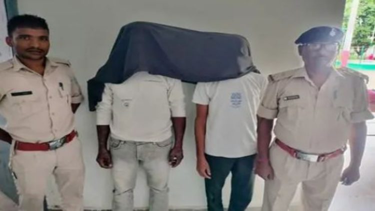 कोडरमा पुलिस का 'ऑपरेशन ऑल आउट-3'-एक साथ 38 वारंटी और फरार अभियुक्त गिरफ्तार 1 कोडरमा पुलिस का ‘ऑपरेशन ऑल आउट-3’-एक साथ 38 वारंटी और फरार अभियुक्त गिरफ्तार