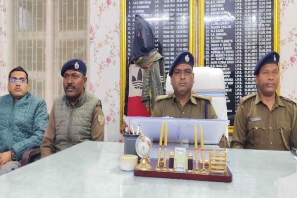 Jharkhand News: दुमका डबल मर्डर केस का सनसनीखेज खुलासा, आरोपी गिरफ्तार-ये बनी मौत की वजह