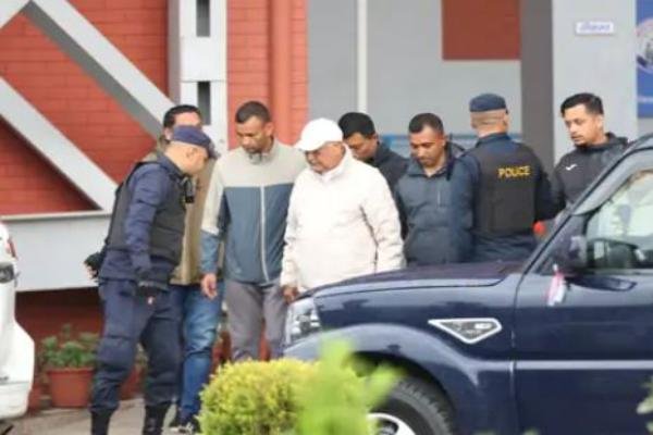 KP Sharma Oli Arrest: पीएम बनते ही बालेन शाह की बड़ी कार्रवाई, पूर्व पीएम केपी शर्मा ओली और गृहमंत्री गिरफ्तार