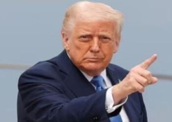 US Iran War : ट्रम्प का बड़ा दावा-ईरान अपना परमाणु खजाना हमें सौंपने को तैयार