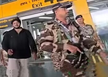 Dhanbad News: इंटरपोल की मदद से प्रिंस खान का करीबी सैफी ‘मेजर’ कोलकाता एयरपोर्ट पर गिरफ्तार