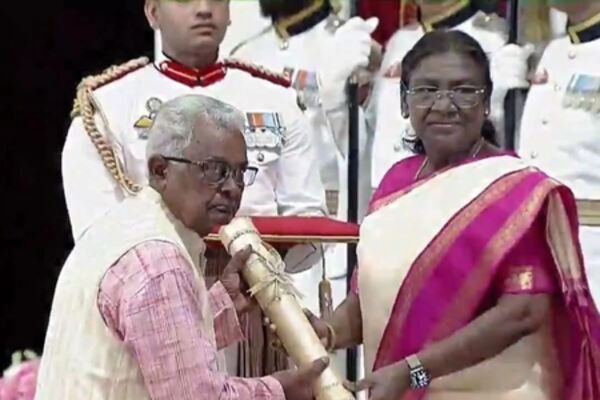 Mahavir Nayak received Padma Shri award