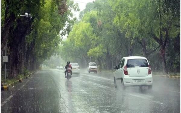 Weather wreaks havoc in Jharkhand! Heavy rain and thunderstorm alert issued in several districts