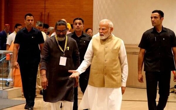 हेमंत सोरेन नीति आयोग बैठक 2025 में