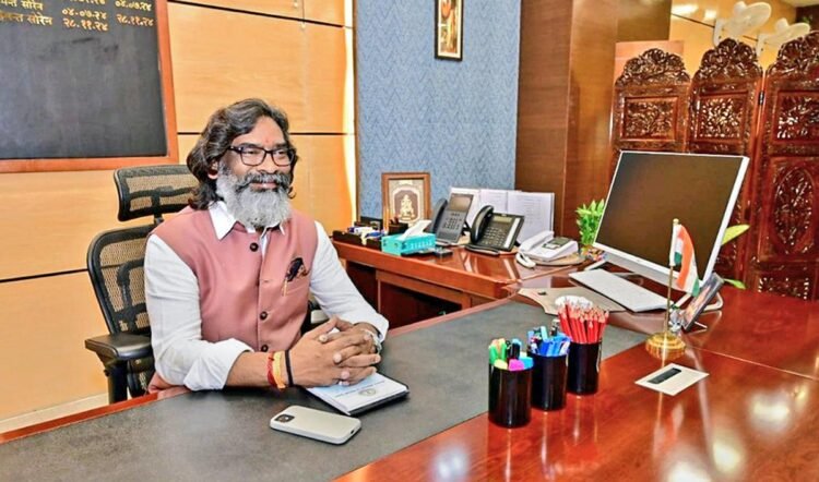 हेमंत सोरेन की अध्यक्षता में आज झारखंड कैबिनेट बैठक, 50 से अधिक प्रस्तावों पर लग सकती है मुहर