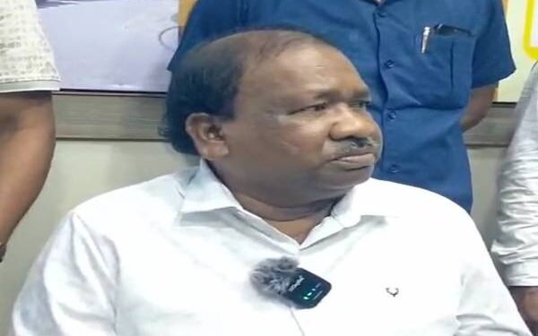 Minister Ramdas Soren's Central Kitchen visit