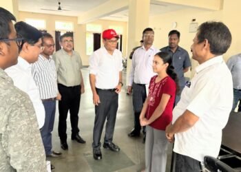 Tribal meritorious students will get free medical and engineering coaching: Minister Chamra Linda