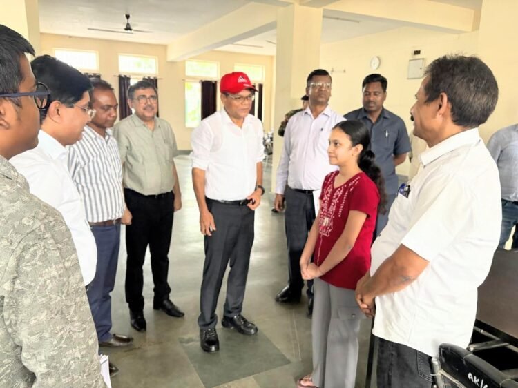 Tribal meritorious students will get free medical and engineering coaching: Minister Chamra Linda