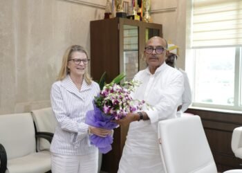 झारखंड विधानसभा अध्यक्ष से यूनिसेफ प्रतिनिधि की मुलाकात