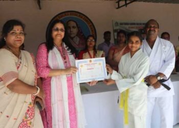 Karate training for 350 girls in Kasturba Vidyalaya