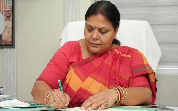 Minister Deepika Pandey Singh