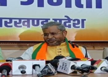 झारखंड में नशीली कफ सिरप की खुलेआम बिक्री, बाबूलाल मरांडी ने की उच्च स्तरीय जांच की मांग