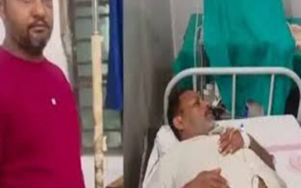 Fight between two groups in Sheikhpura BJP office