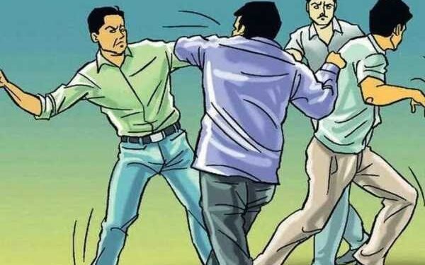 There was a fight between two parties in Gulzar Bagh of Loyabad, two arrested