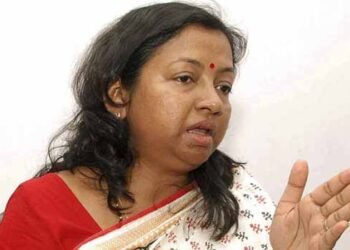 BREAKING NEWS: Former minister Geeta Shri Oraon, who came to offer flowers on the death anniversary of Birsa Munda, has been arrested