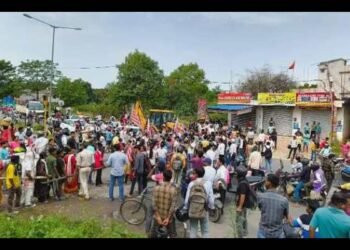 आदिवासी बंद से रांची में यात्री हुए परेशान