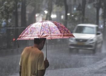 झारखंड में आज गरज-चमक के साथ भारी बारिश की संभावना, 13 जिलों के लिए अलर्ट जारी