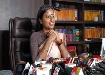 पूर्व विधायक अम्बा प्रसाद ने डीवीसी और केंद्र सरकार पर साधा निशाना