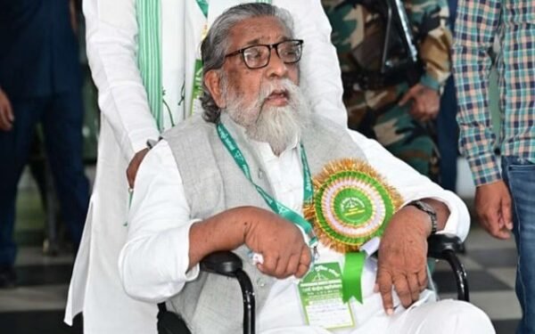 झारखंड के लिए राहत की खबर, दिशोम गुरु ने सात दिन बाद खोलीं आंखें