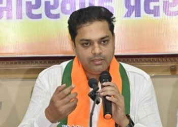 Amit Mandal's big attack on language dispute: Hemant government is not "Abua" but "Babua" government