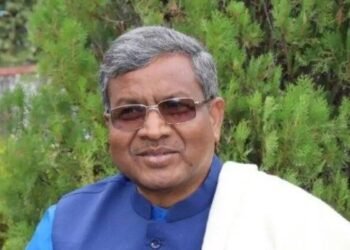 Questions raised on shadow DGP in Jharkhand, Babulal Marandi surrounded the government