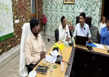 जामताड़ा में उपायुक्त ने स्वास्थ्य विभाग की बैठक ली