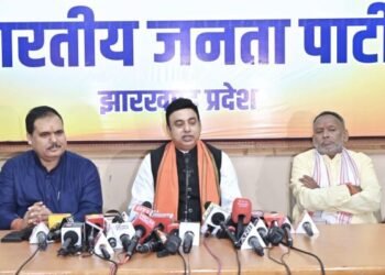 "शायरी से समाज का भला नहीं होगा, हकीकत...” जफर इस्लाम ने कांग्रेस पर साधा निशाना