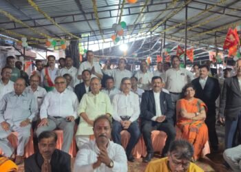 मासिक लोक अदालत में 100 मामलों का निपटारा, 5.71 लाख की रिकवरी