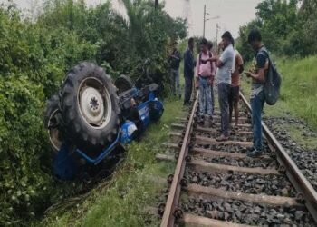 tractor accident on railway track