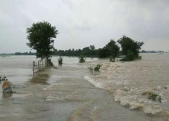 बिहार में बाढ़ का खतरा बढ़ा: गंगा नदी का जलस्तर तेजी से बढ़ा, बक्सर से कहलगांव तक अलर्ट जारी