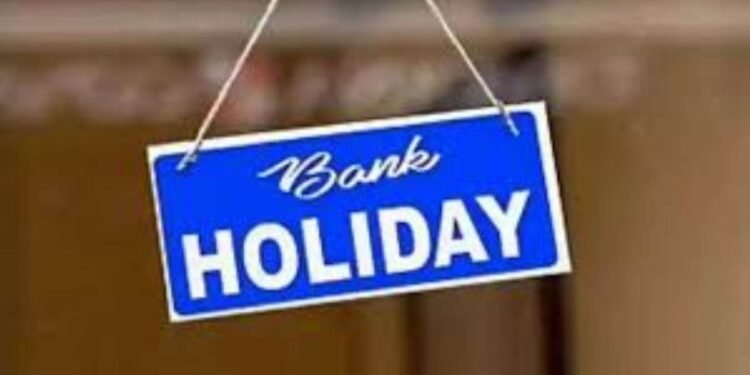 Bharat Bandh: Nationwide strike by trade unions, banking services affected in many sectors