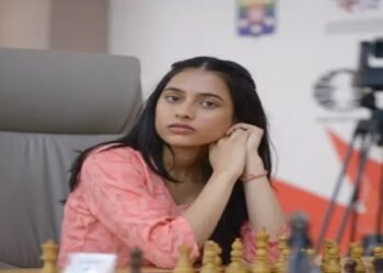 दिव्या देशमुख ने रचा इतिहास: 19 साल की उम्र में जीता FIDE महिला वर्ल्ड कप