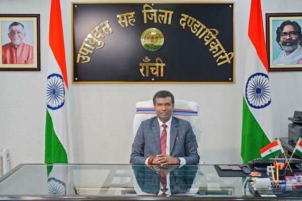 Payment of pension amount for the month of July under the Sarvajan Pension Scheme in Ranchi, 2.37 lakh beneficiaries got the benefit