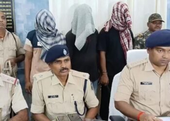 Brown sugar smuggling racket busted, five including 65-year-old woman arrested