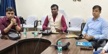 Deputy Commissioner Ranchi Manjunath Bhajantri held a review meeting, green signal was given for the repair of Indian Red Cross building from DMFT fund