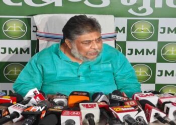 BJP has become a party not to save daughters but to burn daughters, why did JMM say so?