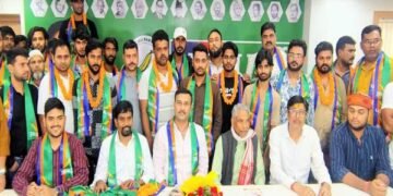 Many workers left JMM-Congress and joined AJSU, Sudesh Mahato said- Hemant government failed on every front