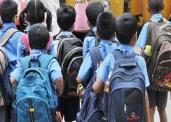 RTE बैठक से गायब रहे स्कूलों को नोटिस, नामांकन नहीं लेने वाले 14 स्कूलों पर भी कार्रवाई