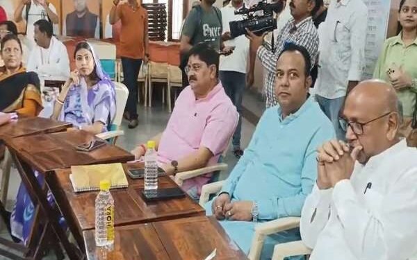 Opposition will corner the government in the House on issues like CBI enquiry into Surya Hansda encounter, Atal Clinic, University Bill and farmers' problems