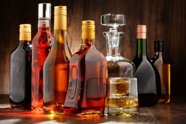 There is a competition for allocation of liquor shops in Jharkhand, more than half of the shops are claimed by the group, the rest will be run by the government